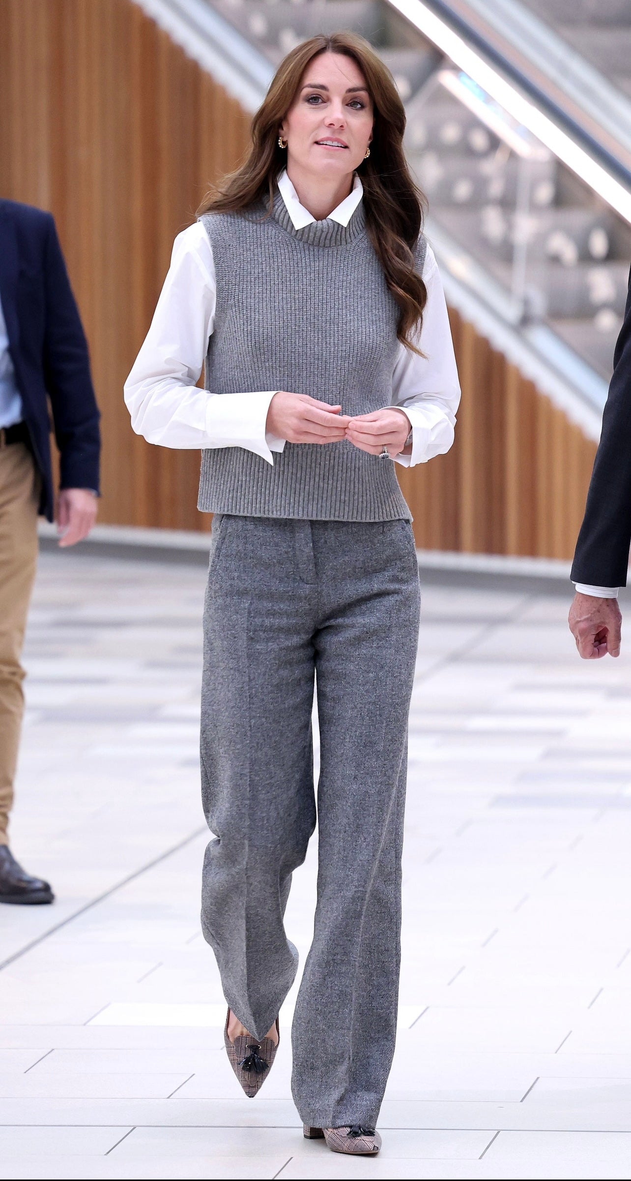 The Timeless Appeal of Sweater Vests: A Versatile Addition to Your War Clome and Co. The Timeless Appeal of Sweater Vests: A Versatile Addition to Your War Clome and Co.